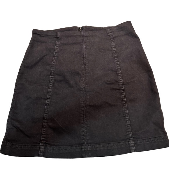 Free People- Modern Femme Washed Black Denim Mini Skirt Size 4 - Picture 3 of 5